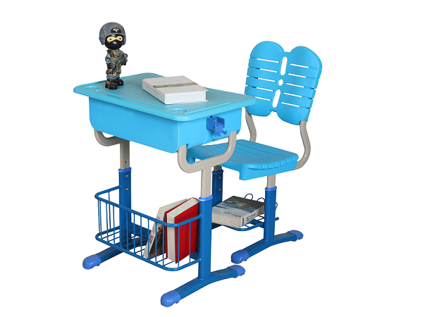 如何選擇學生課桌椅？選購方法及技巧